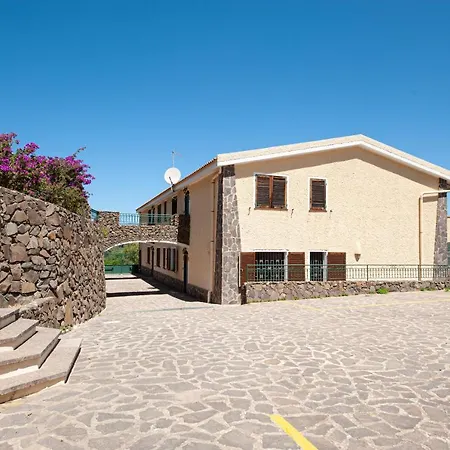 Quiet With A Big Pool And A Spectacular View. Apartment Castelsardo