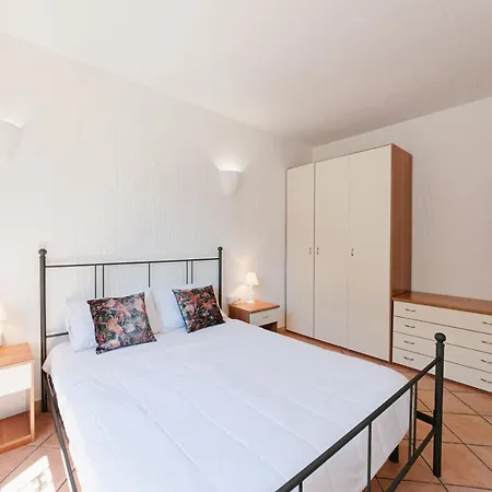Quiet With A Big Pool And A Spectacular View. Apartment Castelsardo